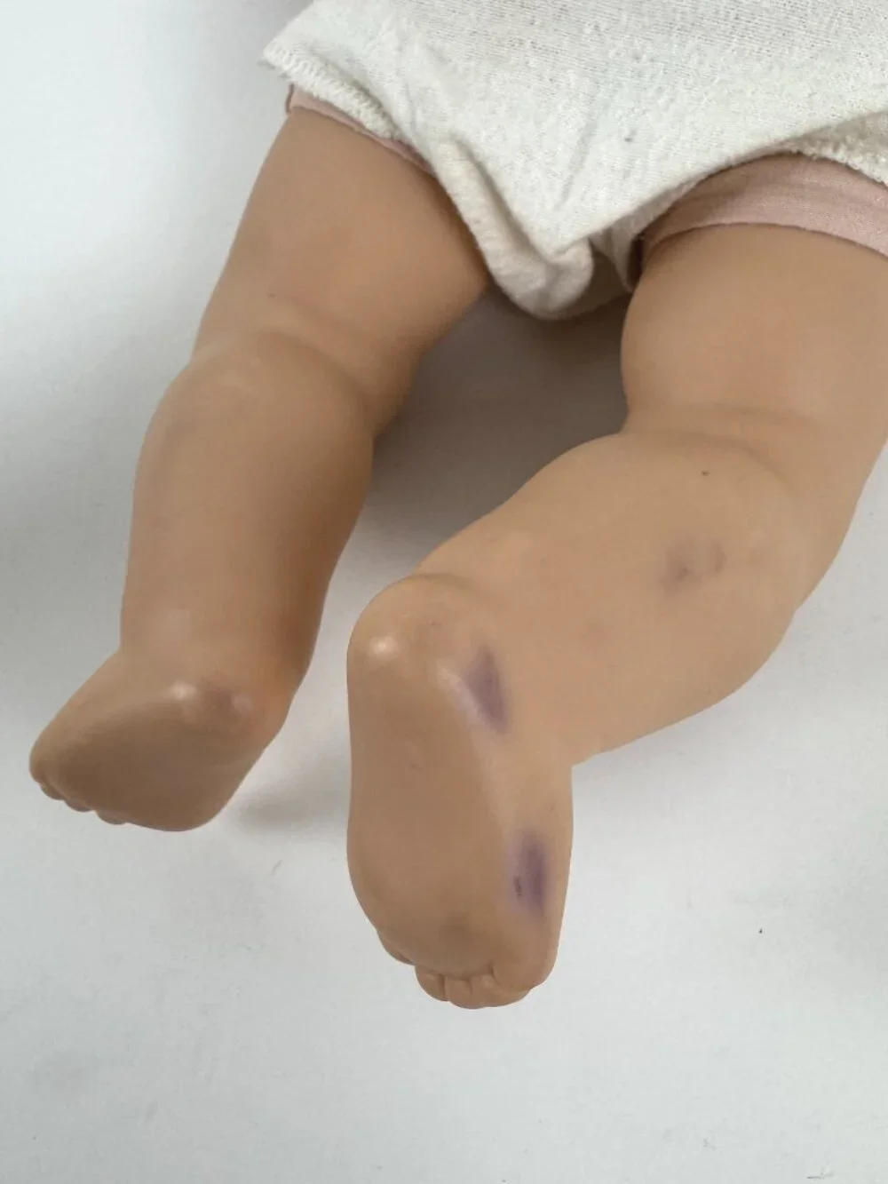 American Girl Bitty Baby Doll Pleasant Company With Diaper Blue Eyes MC-157
